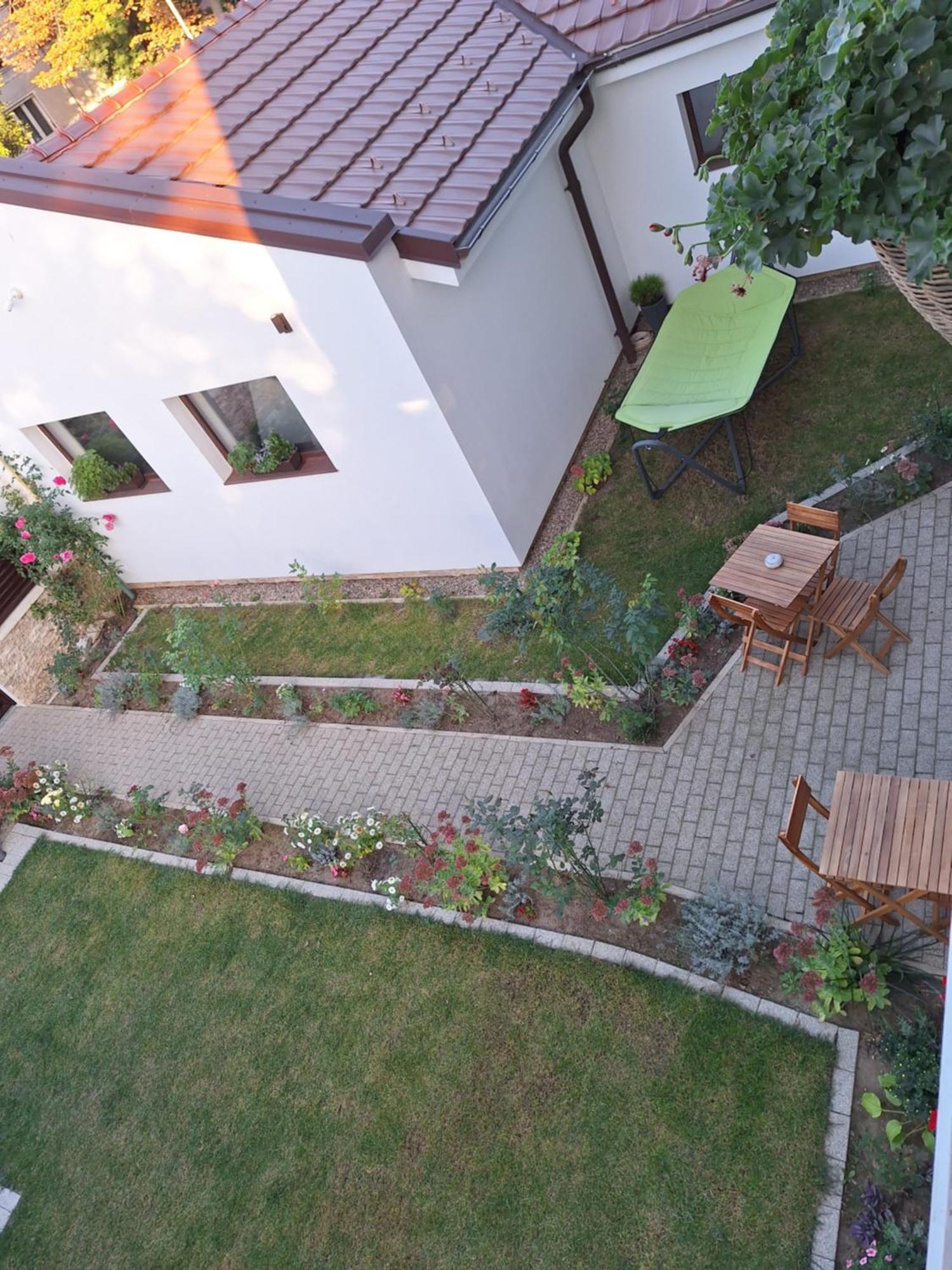 Trend Bed & Breakfast Арад Екстериор снимка
