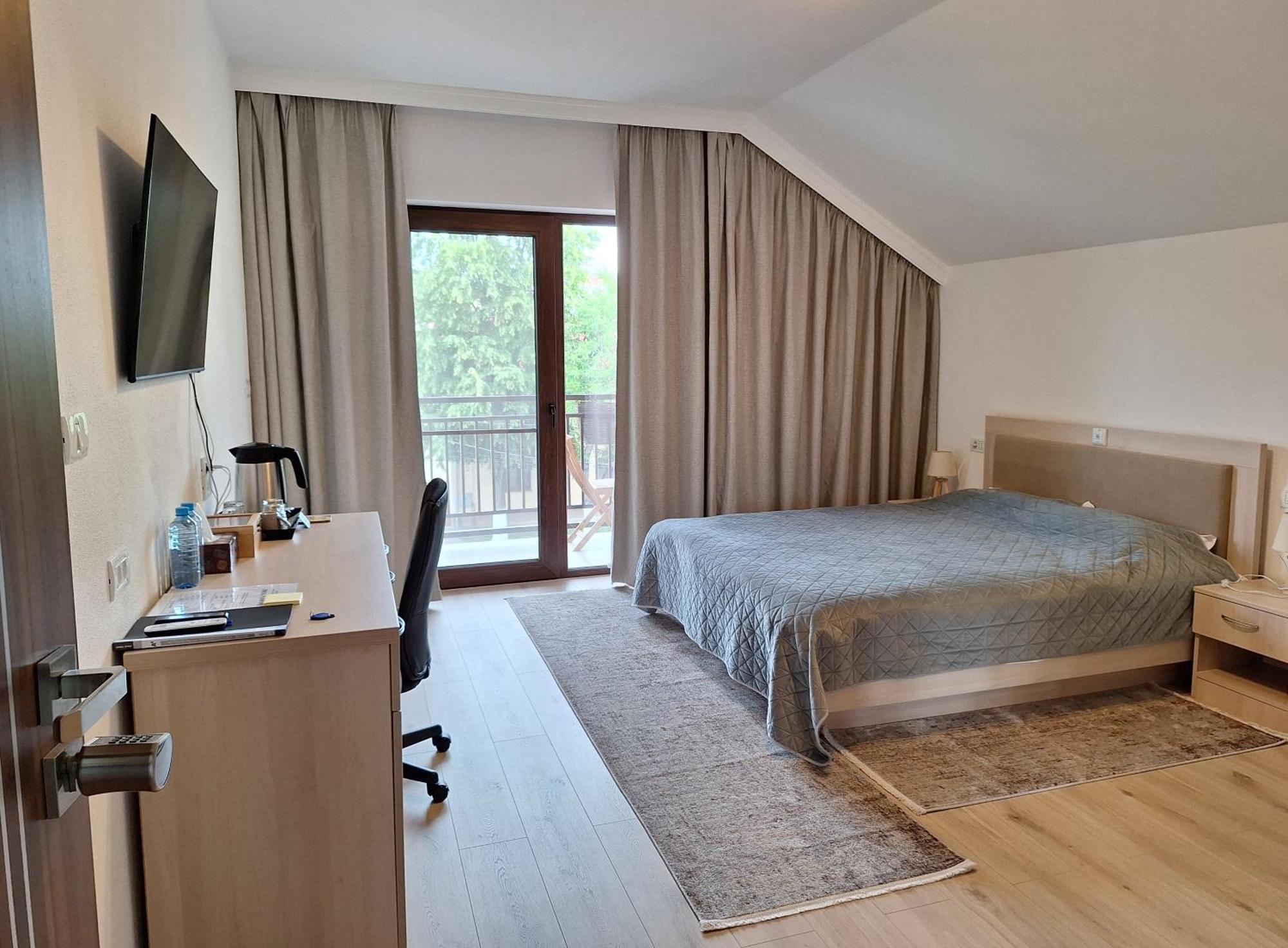 Trend Bed & Breakfast Арад Екстериор снимка